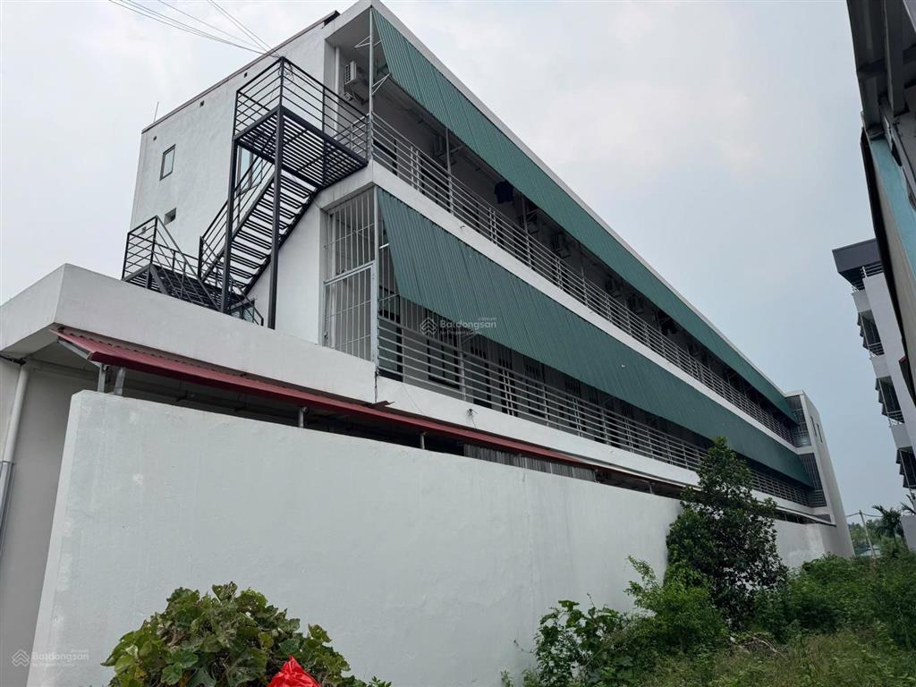 Chủ nhà cần tiền bán gấp 601m2 full thổ cư sẵn nhà trọ 41 phòng tại khu cnc hòa lạc