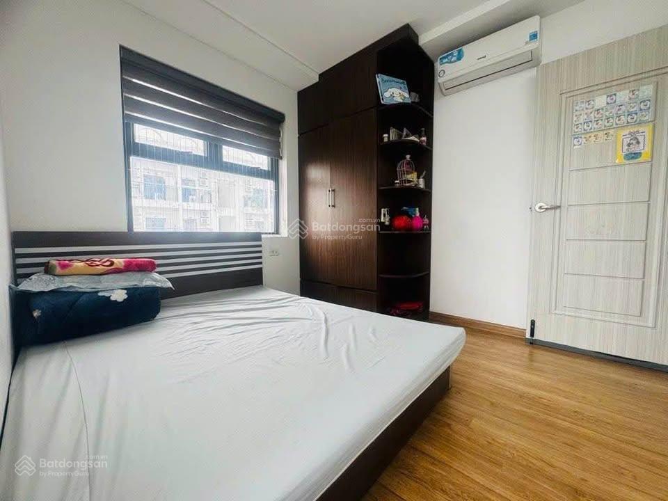 Cần bán nhanh căn 3 phòng ngủ ruby3 phúc lợi, long biên. căn góc 70m2 .giá 4.3 tỷ