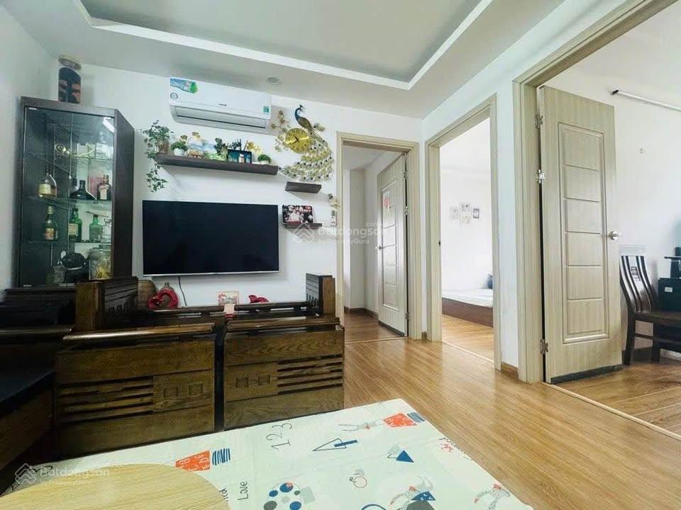 Cần bán nhanh căn 3 phòng ngủ ruby3 phúc lợi, long biên. căn góc 70m2 .giá 4.3 tỷ