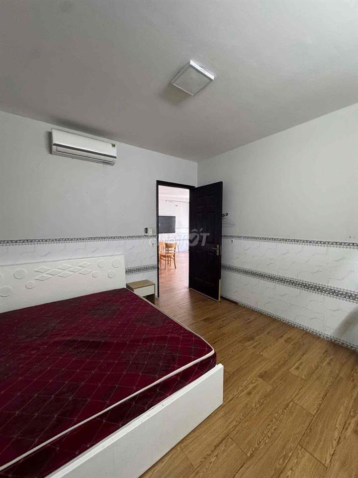 Bán Căn Hộ  Tân Mai 69m2 , 2PN , 2 BC ,Sổ Hồng , Hổ Trợ Vay.