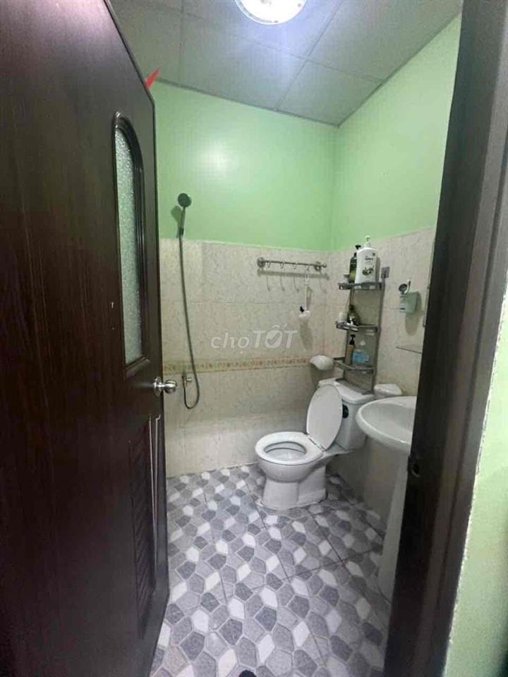 Cho Thuê Căn Hộ Tên Lửa 80m2 , 2PN , 2 WC ,2 Ban Công .