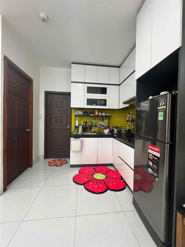 Cho Thuê Căn Hộ Tân Mai 50m2 , 1WC , Nhà Trống .