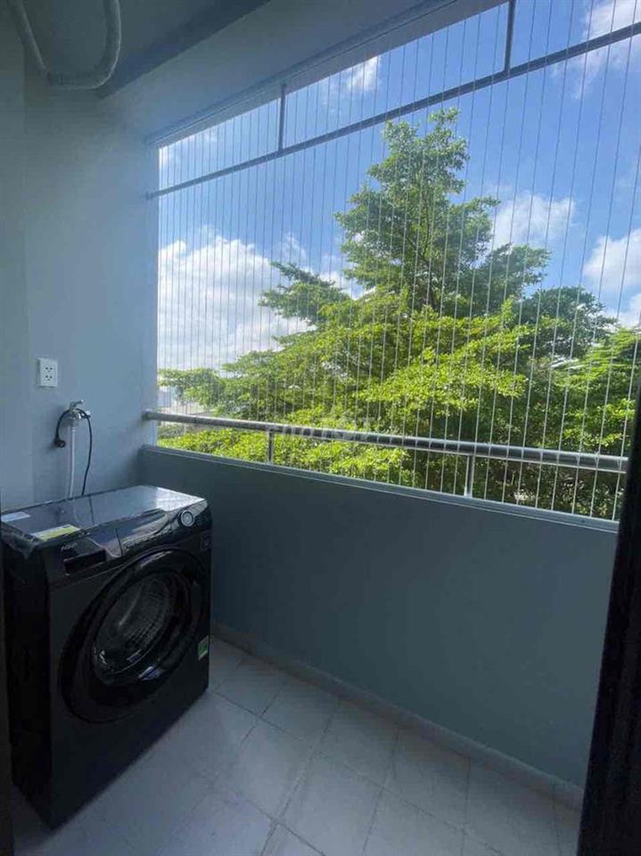 Cho Thuê Căn Hộ Tân Mai 50m2 , 1WC , Nhà Trống .