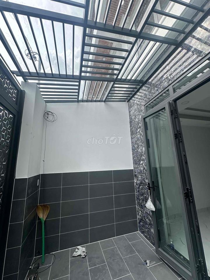 Bán 2 căn nhà phố cao cấp LK khu Tên Lửa , DT 4,5 x 15 ,4PN ,SHR .