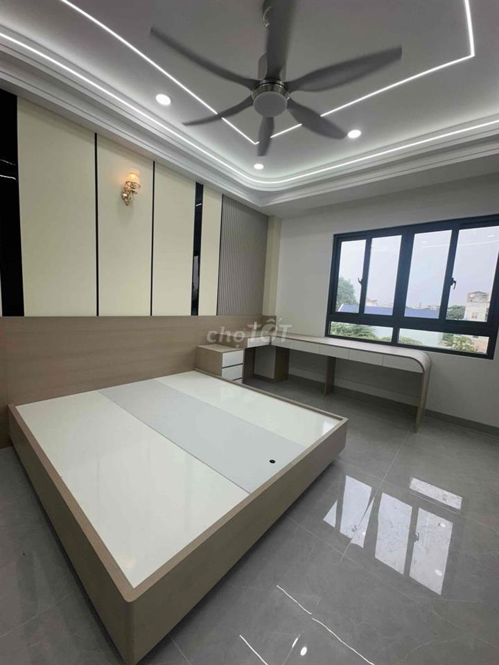 Bán 2 căn nhà phố cao cấp LK khu Tên Lửa , DT 4,5 x 15 ,4PN ,SHR .