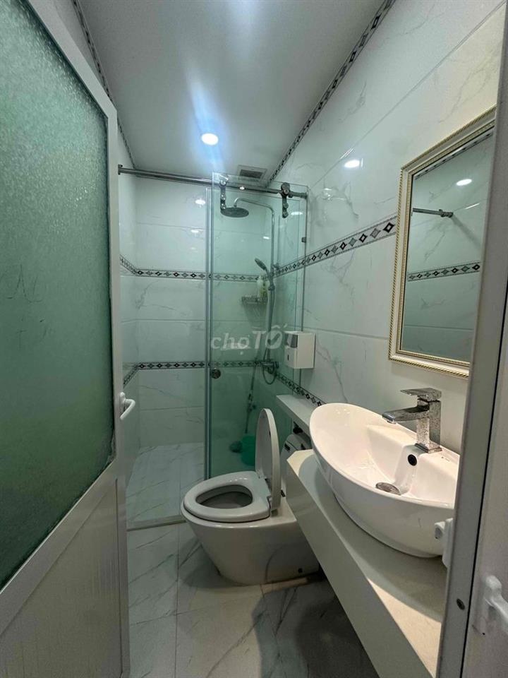 KDC Luxhome An Dương Vương , DT 4x14 , 5PN ,5WC , SHR , Khu Compou