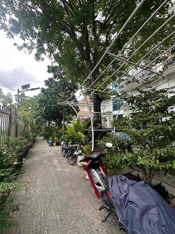KDC Luxhome An Dương Vương , DT 4x14 , 5PN ,5WC , SHR , Khu Compou
