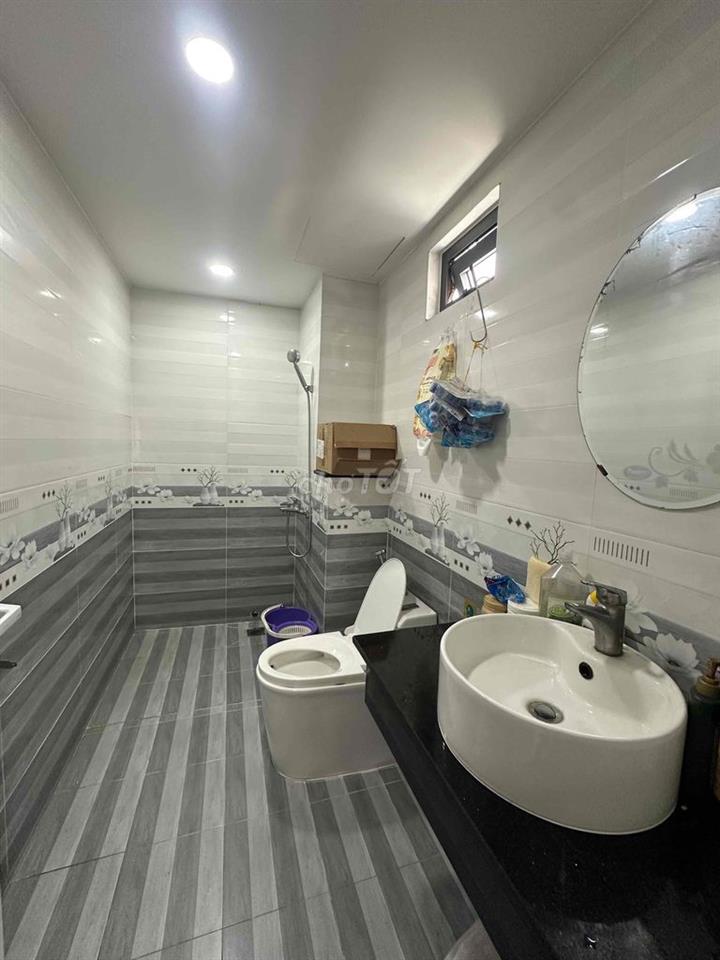 Biệt Thự mini An Dương Vương , DT 9x13 , dtsd 368m2 , SHR .