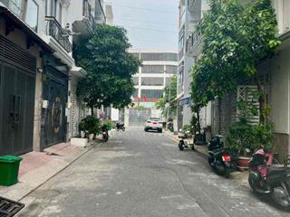 Cho Thuê Nhà 5PN , 5 WC , DTSD 205 m2 , LK Aeon .