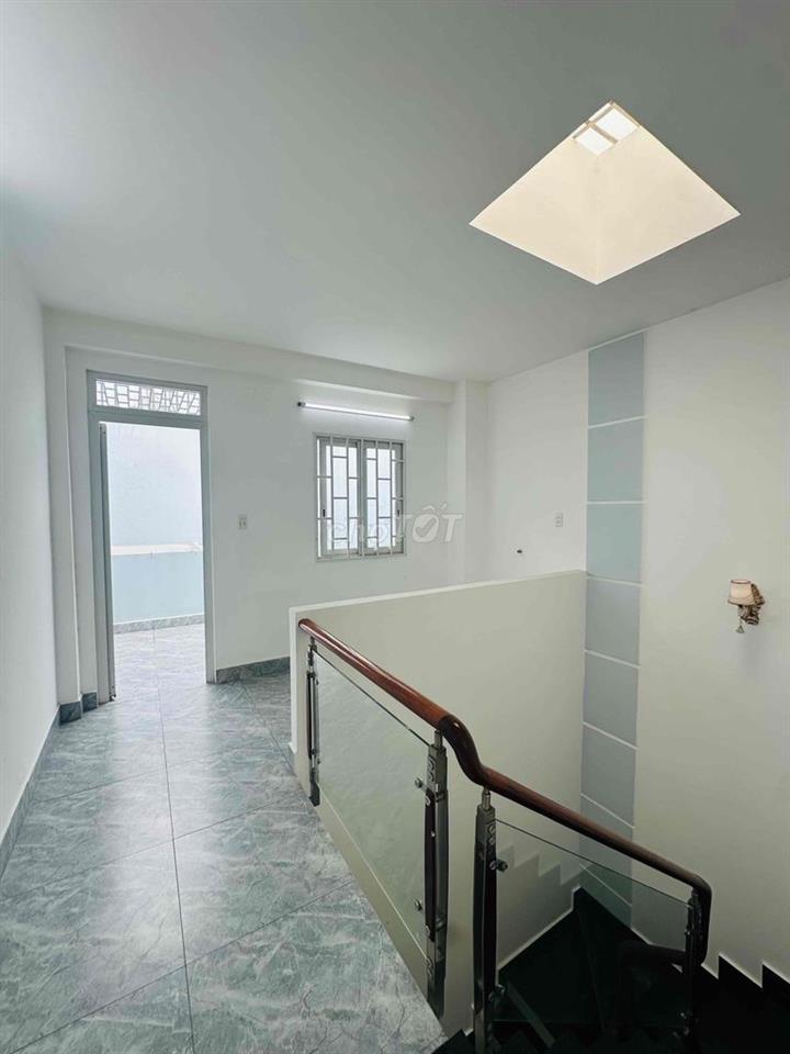 Nhà phố cao cấp Luxhome An Dương Vương , View Công Viên ,DT 220m2 ,SHR