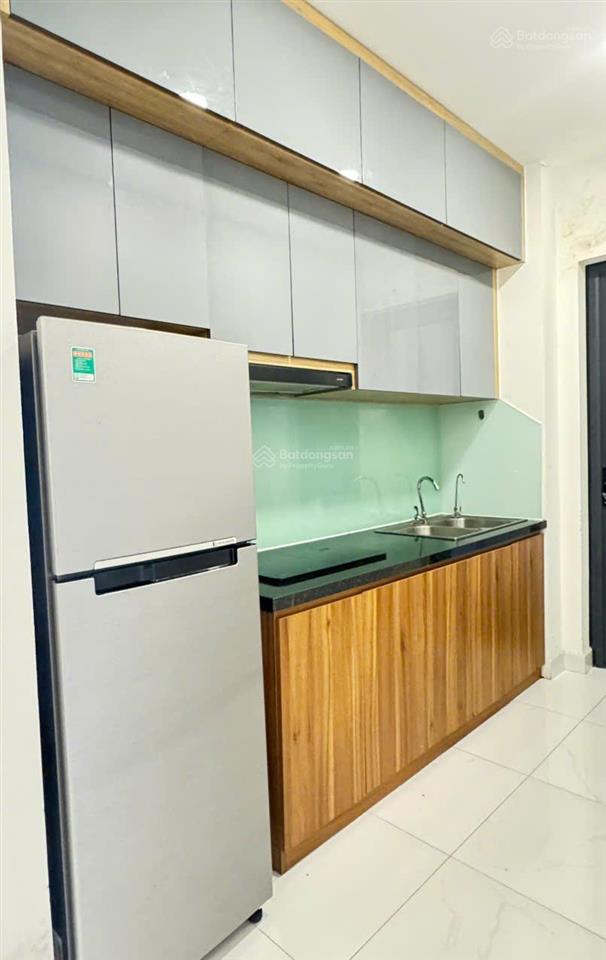 Cho thuê căn hộ cao cấp 2pn 2wc osimi phú mỹ  tầng cao view cảng  nội thất mới, dọn vào ở ngay