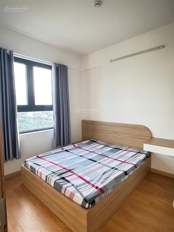 Cho thuê căn hộ cao cấp 2pn 2wc osimi phú mỹ  tầng cao view cảng  nội thất mới, dọn vào ở ngay