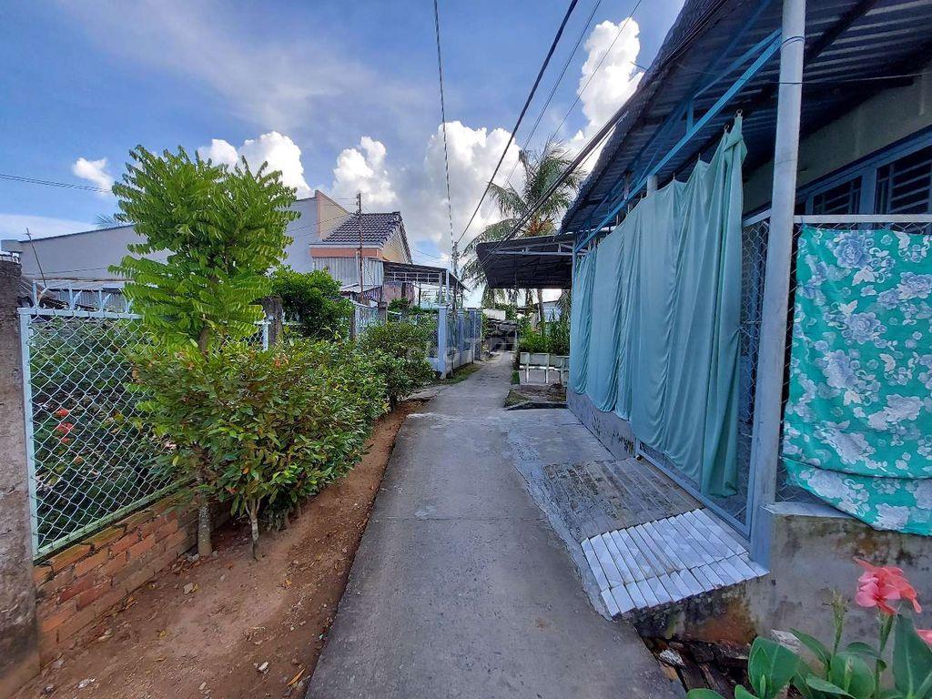nền full thổ cư