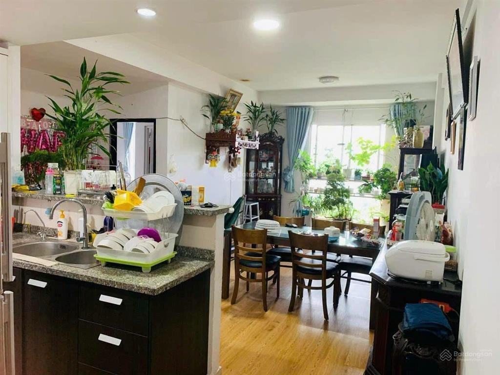 Cho thuê cc 3pn, 2wc, 98m2 tại phố đông residences, 8,5 triệu vnd