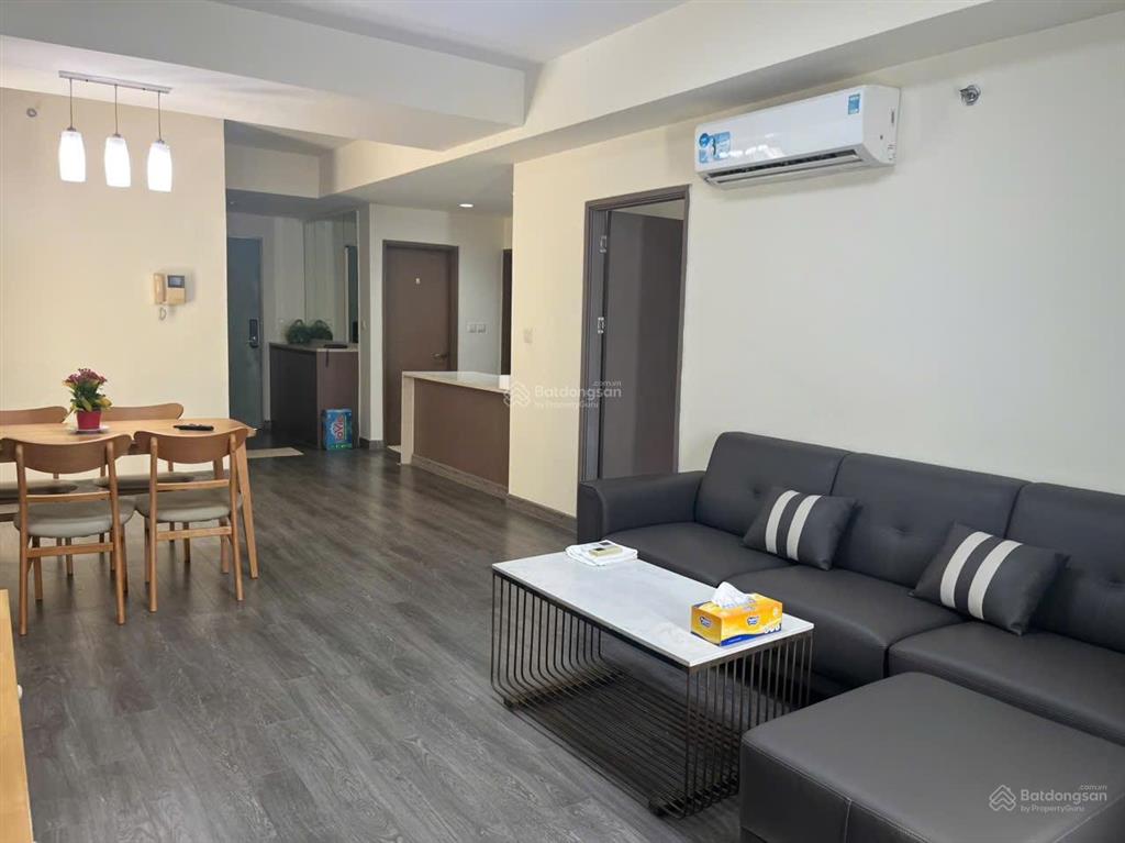 Hàng hiếm tại phú hữu, 10 triệu vnd, 100m2, 3pn, 2wc, cho thuê cc