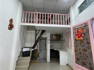 Cho thuê  nguyên căn nhà cấp 4 hẻm 49 ,quận 4 ,đường Khánh Hội