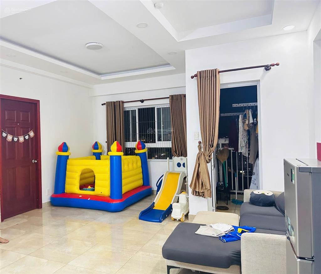 Bán căn hộ idico tân phú  ngay đầm sen. dt 62m2/2pn + 2wc, giá 3tỷ150, sổ hồng riêng
