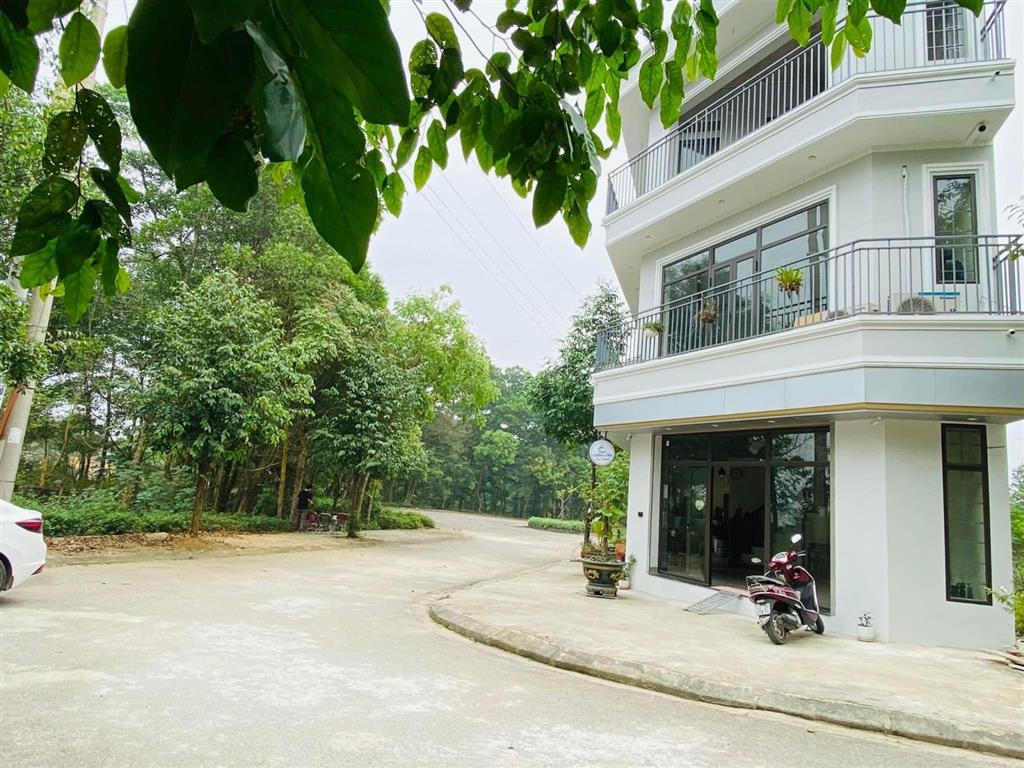 Siêu phẩm 300m2 lô góc tdc đại học quốc gia