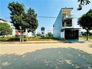 Bán 130m2 đất tđc bắc phú cát
 vị trí quá đẹp 2 mặt đường trước sau
 nằm gần sát cổng kđt phú cá