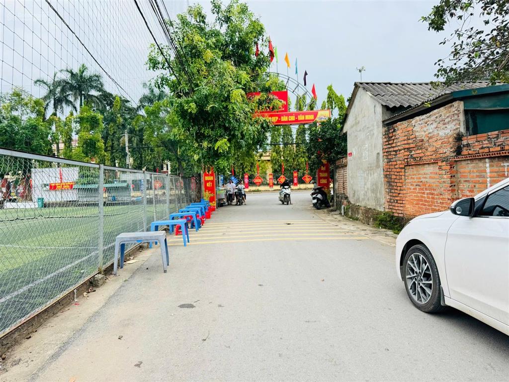 Nhỉnh 3tỷ có luôn 75m2 trung tâm xã phú cát [ mặt tiền 7m]