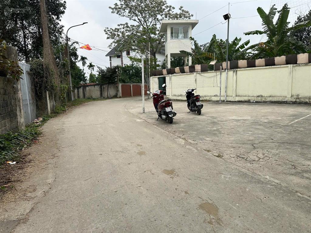 895m2 lô góc view hồ đồng trạng  cổ đông sẵn nhà cấp 4 đẹp quá