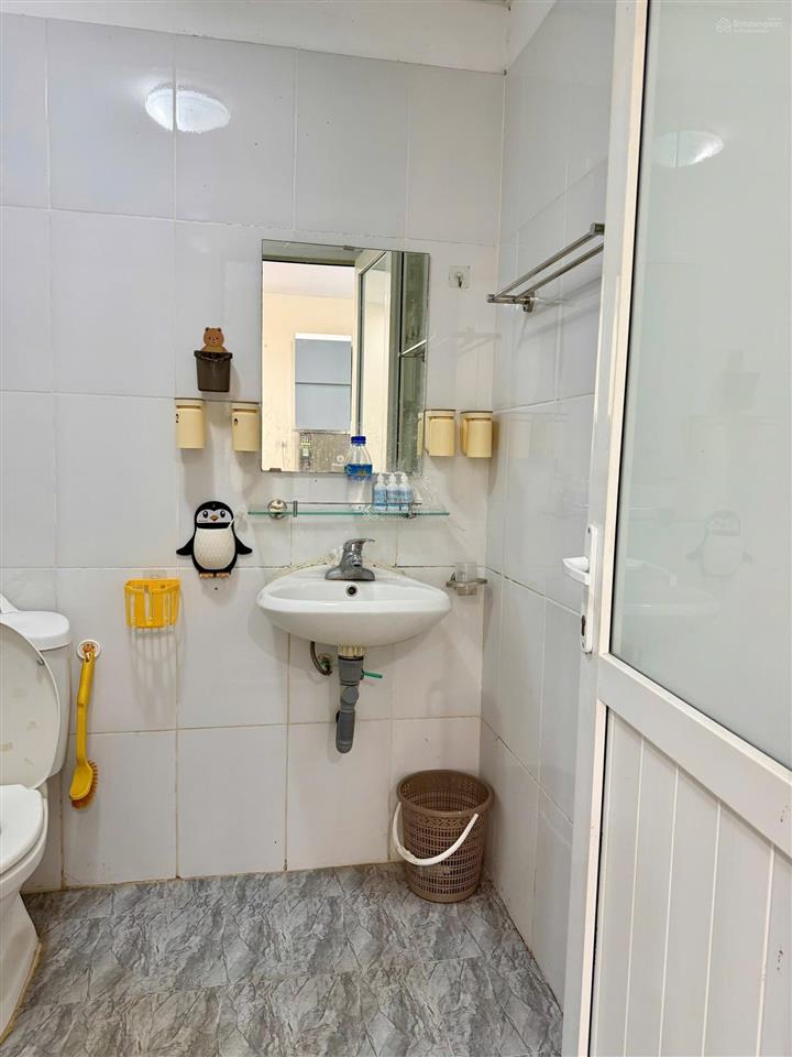 Chủ nhà cần tiền bán nhanh căn 2n1wc cc phenikaa bán nhanh nhỉnh 2 tỷ