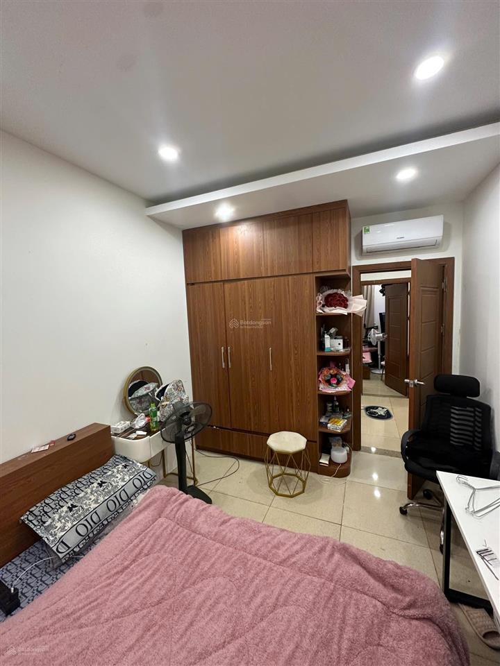Giá tốt quá các bác săn hàng phenikaa xem luôn nha căn 2n1wc phenikaa đang cho thuê 5.5tr/tháng