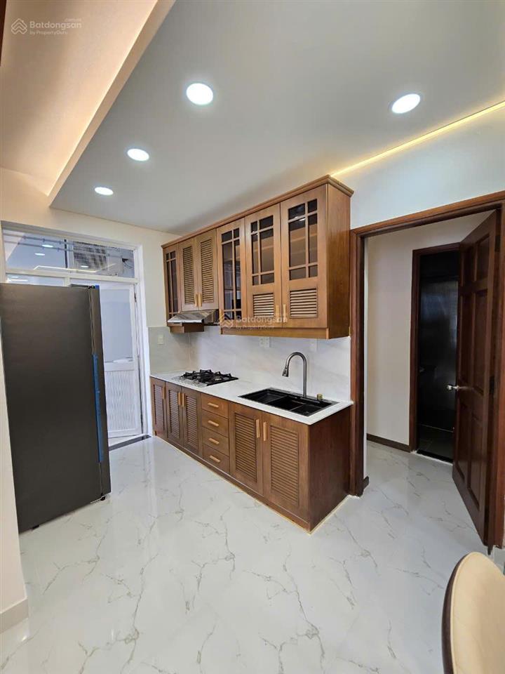 Bán căn 2pn, 2wc, giá hời sky garden 3, dt 69m2  phú mỹ hưng chỉ 5.2 tỷ