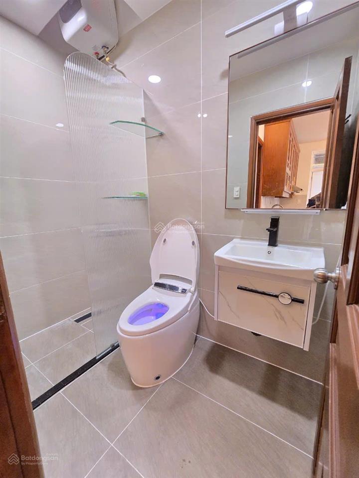 Bán căn 2pn, 2wc, giá hời sky garden 3, dt 69m2  phú mỹ hưng chỉ 5.2 tỷ
