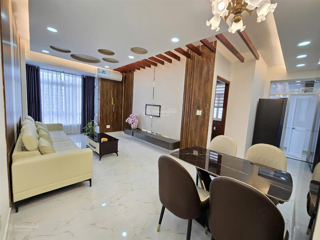Bán căn 2pn, 2wc, giá hời sky garden 3, dt 69m2  phú mỹ hưng chỉ 5.2 tỷ