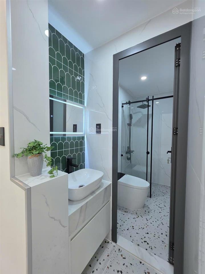 Bán căn 3pn, 2wc sky garden 3 mới decor giá siêu rẻ chỉ 6.550 tỷ có hđ thuê 30 triệu ổn định