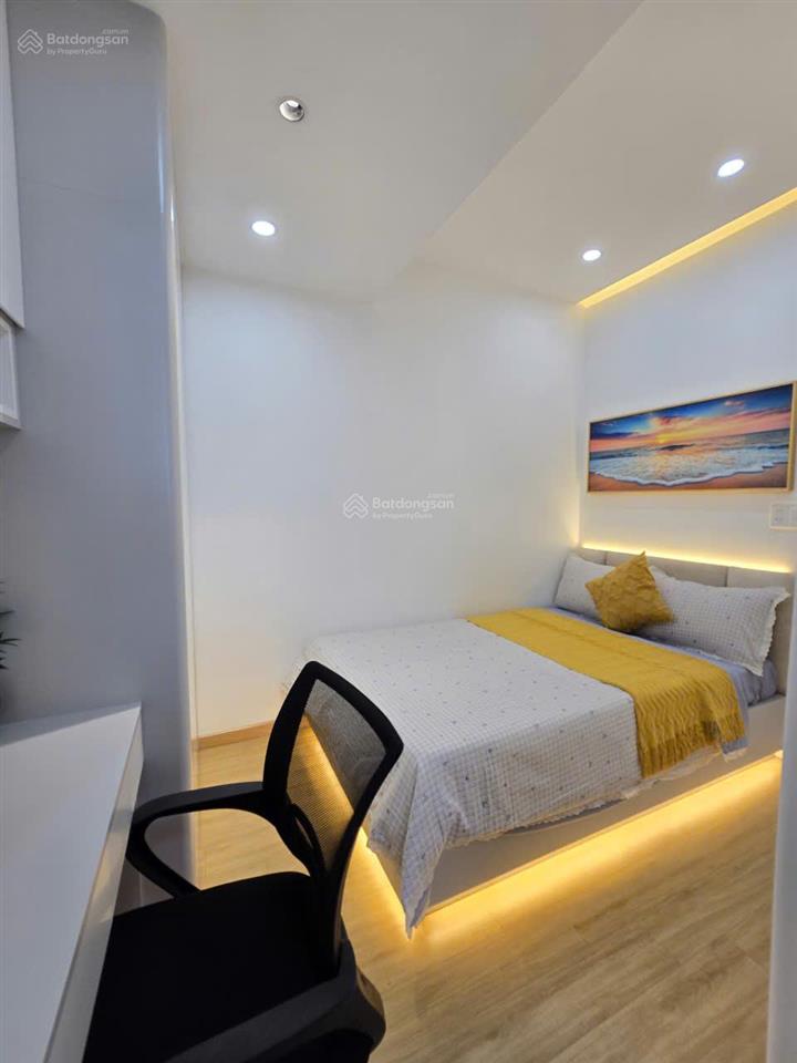 Bán rẻ căn view hồ bơi, 2pn, 1wc sky garden 3 phú mỹ hưng chỉ 5.150 tỷ