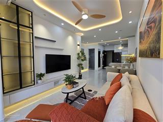 Bán rẻ căn view hồ bơi, 2pn, 1wc sky garden 3 phú mỹ hưng chỉ 5.350 tỷ