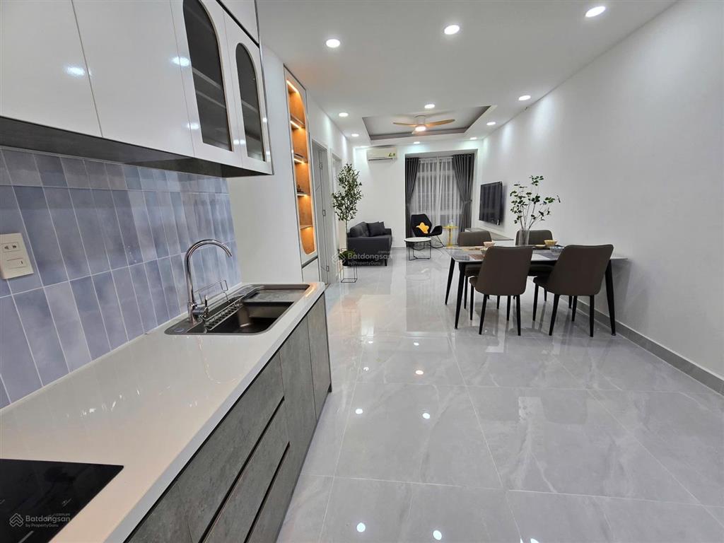 Bán căn 3pn, 2wc, dt 81m2  sky garden 2  phú mỹ hưng