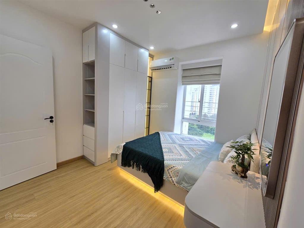 Cho thuê căn hộ 2pn, 1wc sky garden 3 phú mỹ hưng chỉ 11 triệu
