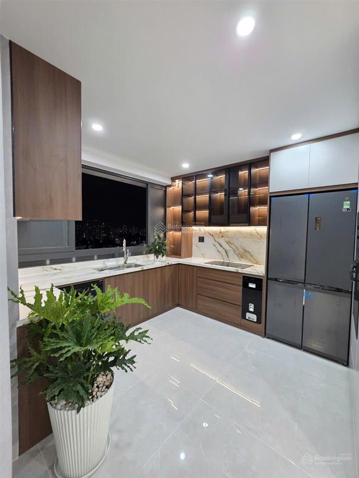 Cực hot  bán penthouse sky garden 3 phú mỹ hưng  view landmark 81