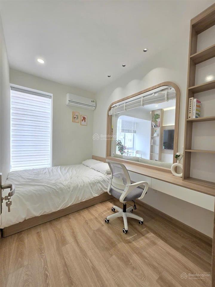 Bán và cho thuê căn góc 3pn2wc sky garden 3  phú mỹ hưng chỉ 6,6 tỷ