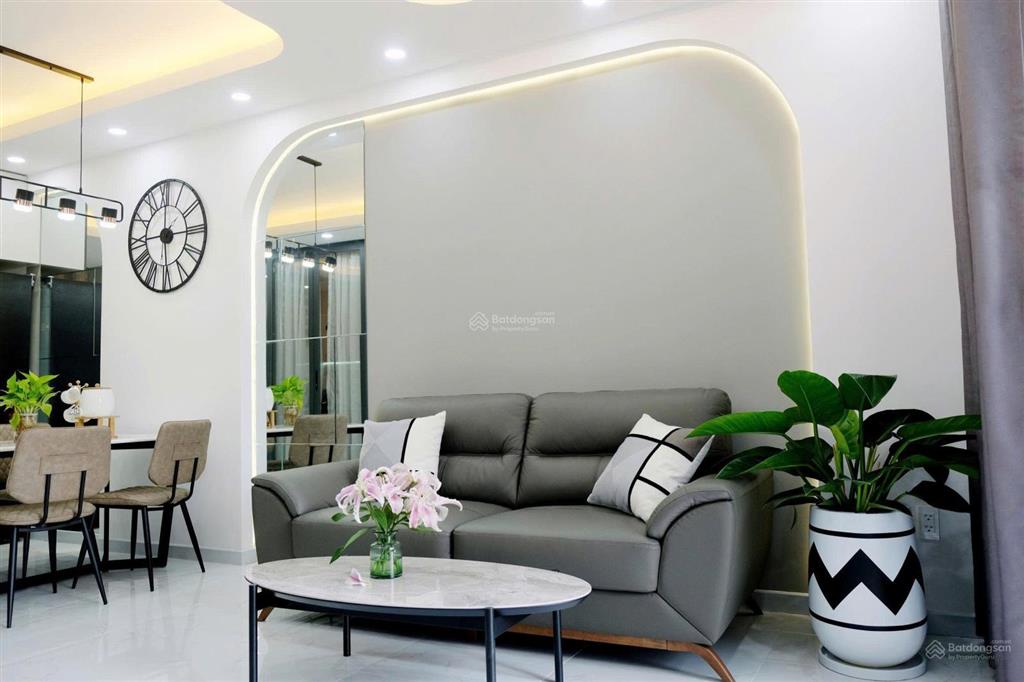 Bán căn 2pn,2wc saigon shouth  phú mỹ hưng chỉ  5.950 tỷ