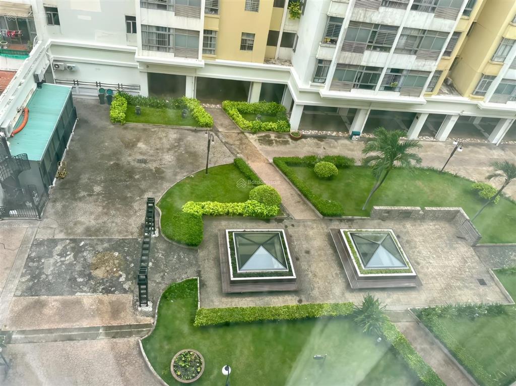 Kẹt tiền bán lỗ căn 2pn, 2wc sky garden 3 phú mỹ hưng chỉ 4,4 tỷ