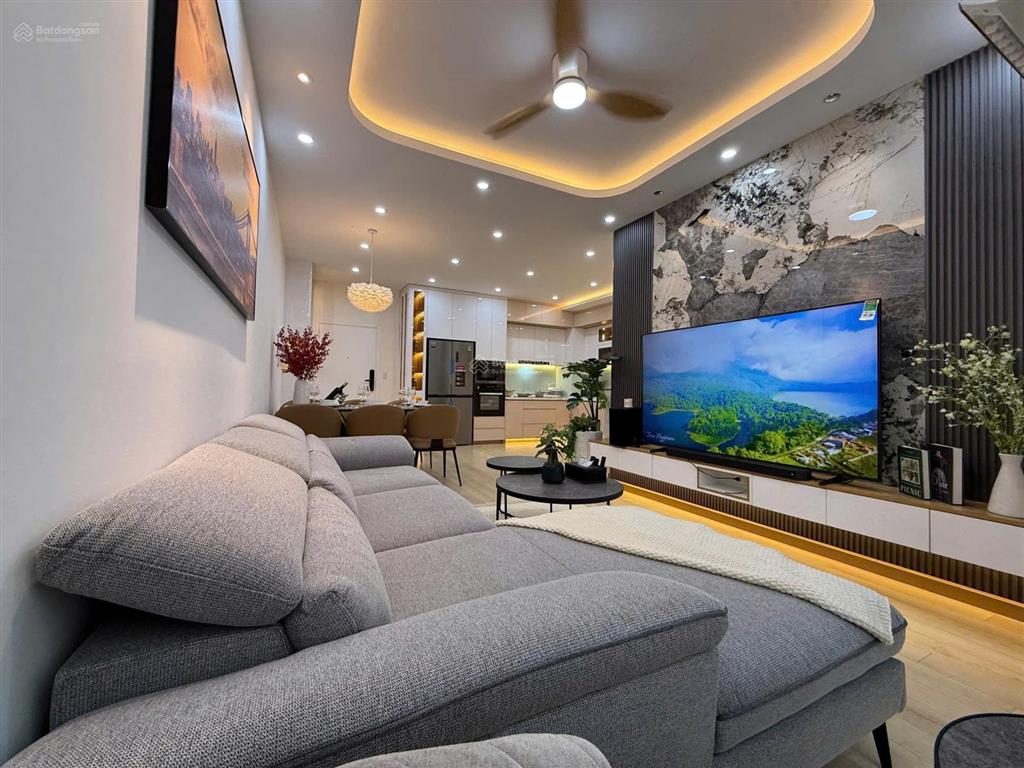 Bán lỗ hơn 1 tỷ căn 3pn, 2wc sky garden 3, phú mỹ hưng q.7 cũ chỉ 5.5 tỷ