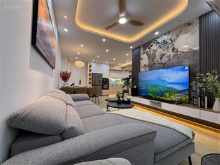 Bán lỗ hơn 1 tỷ căn 3pn, 2wc sky garden 3, phú mỹ hưng q.7 cũ chỉ 5.5 tỷ