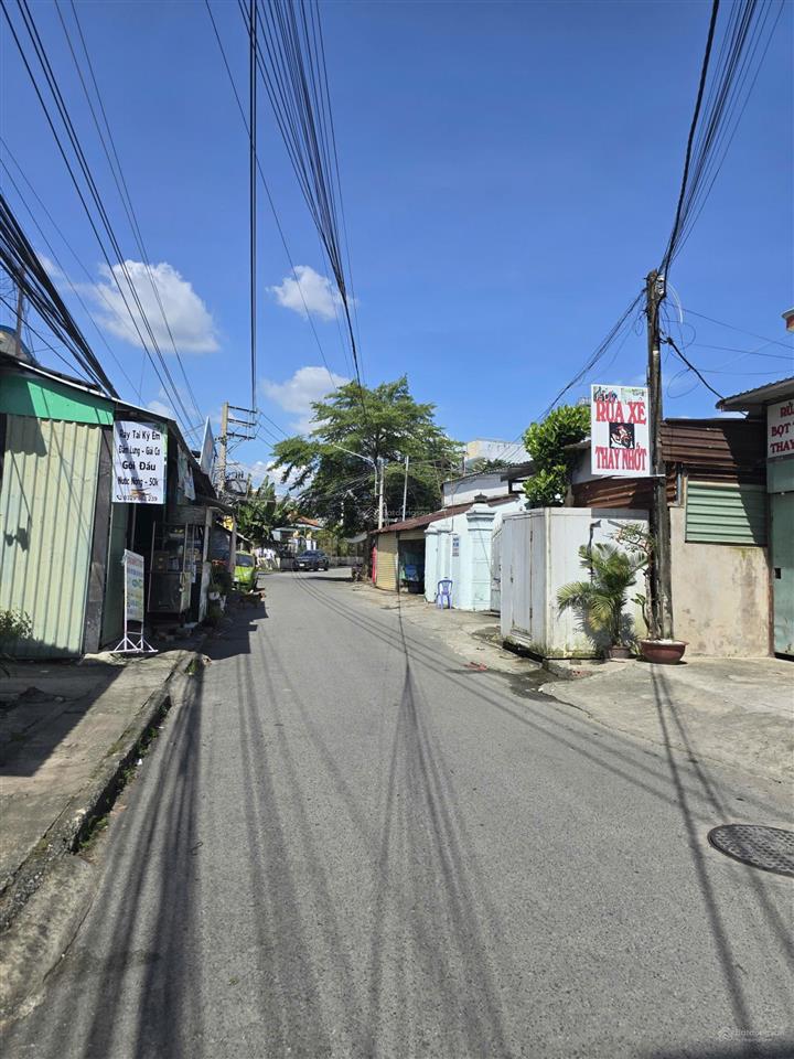 Giảm giá 1 tỷ bán gấp lô đất chánh nghĩa hẻm 30/4 ngay đối diện sân banh gò đậu đường nhựa 6m thông