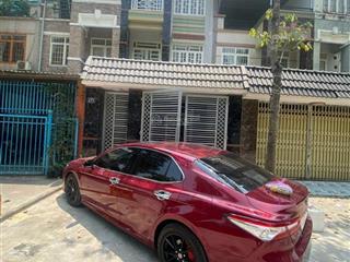 Chủ ngộp bank bán gấp nhà 1 trệt 2 lầu mặt tiền d17a, phường thới hòa ngay khu mỹ phước 1 gần chợ