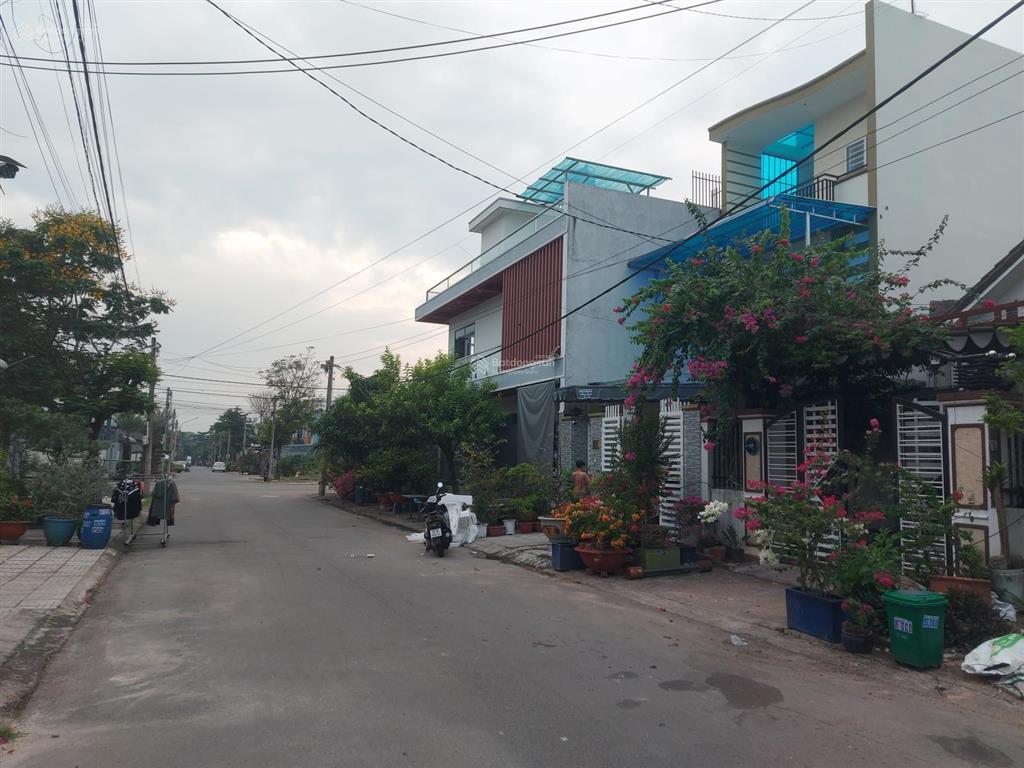 Bán lô đất đường số 2 khu dân cư tương bình hiệp ngang 7,5m vị trí đẹp dân cư đông kín