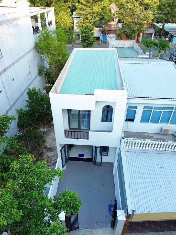 Bán nhà mới xây 1 trệt 1 lầu mặt tiền dx90 hiệp an đường nhựa 6m thông nằm sát phan đăng lưu