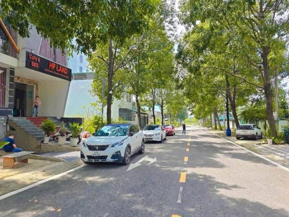 Bán lô đất đường số 13 khu tái định cư định hòa, nằm cách võ văn kiệt vào chỉ 50m, vị trí đẹp