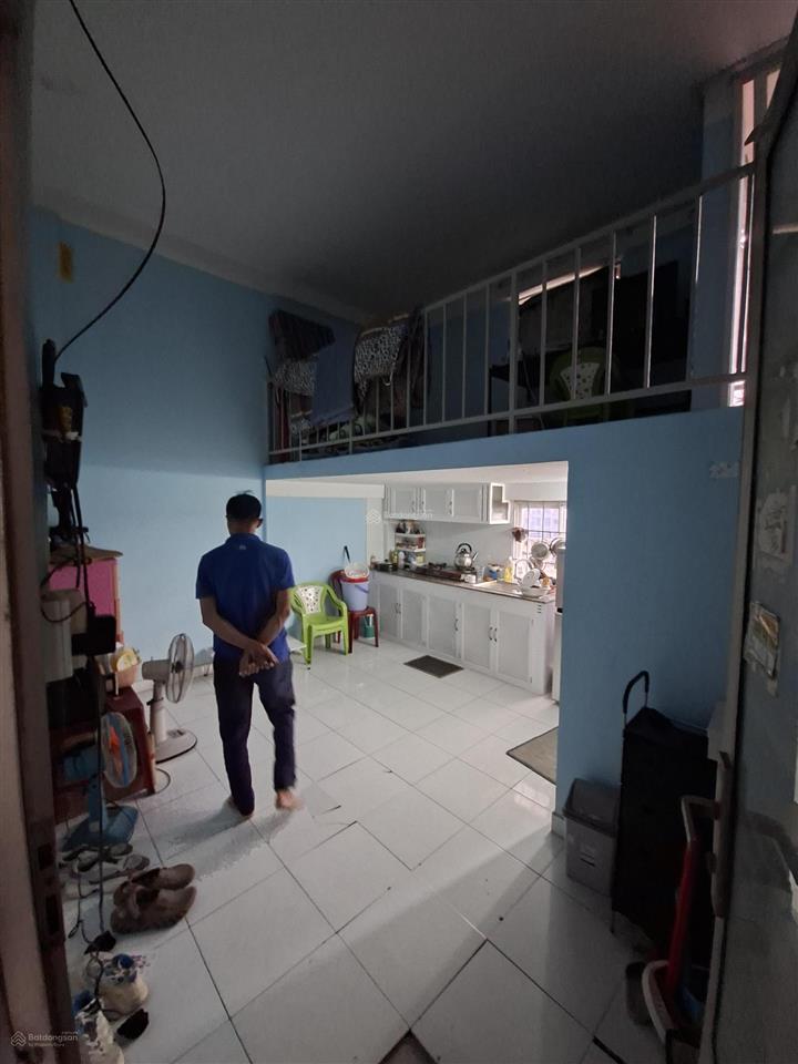 Bán căn nhà ở xã hội becamex định hòa lầu 5 đã có sổ hồng riêng đã làm bếp và kệ bếp