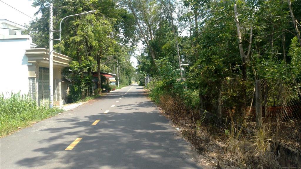 Bán 1,6ha đất lai uyên, bàu bàng nằm sát quốc lộ 13 đường nhựa 10m thông ra tạo lực bắc tân uyênbb