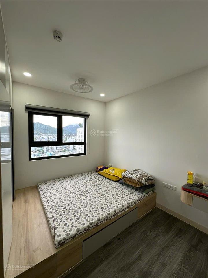 Cần bán căn góc 3 phòng ngủ  chung cư ssh08  kđt lê hồng phong i  giá bán 4 tỷ
