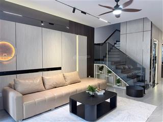 Cần bán nhanh nhà 3 tầng full nội thất  gói 5 mỹ gia  có thang máy  giá cần bán nhanh 9,4 tỷ